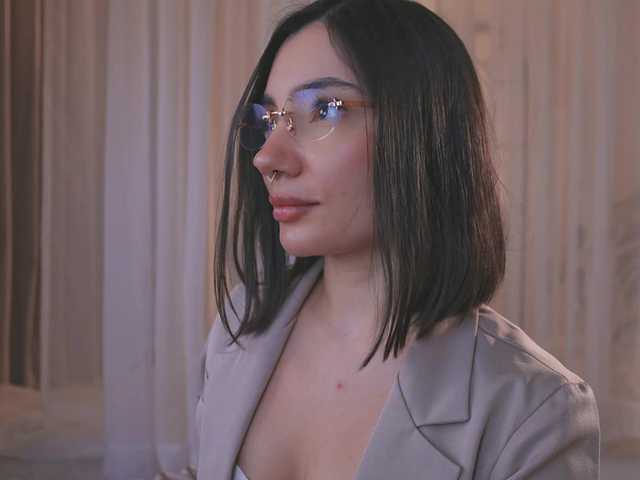 AmyArmstrong live cam on BongaCams