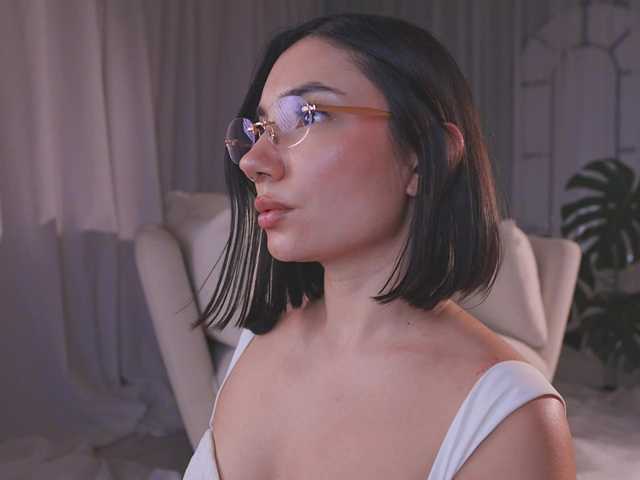 AmyArmstrong live cam on BongaCams