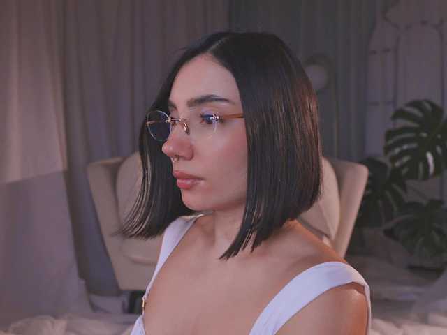 AmyArmstrong live cam on BongaCams