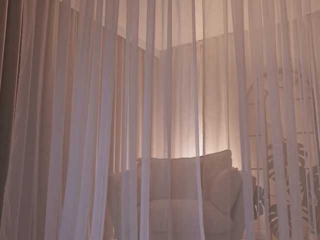 AmyArmstrong live cam on BongaCams