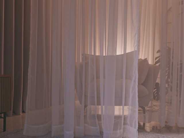 AmyArmstrong, en directo ahora en BongaCams