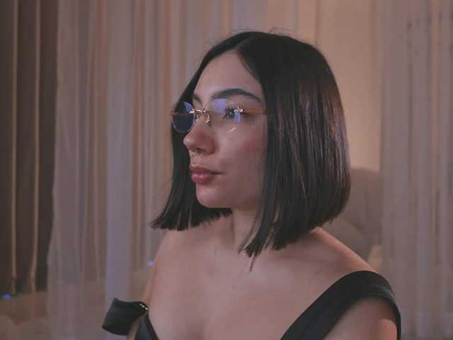 AmyArmstrong live cam on BongaCams