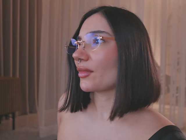 AmyArmstrong live cam on BongaCams