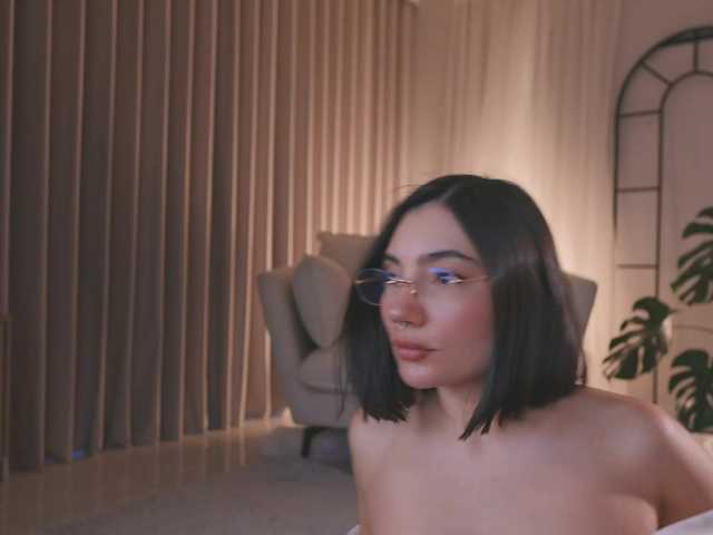 AmyArmstrong live cam on BongaCams
