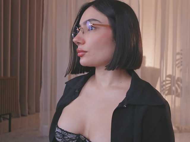 AmyArmstrong live cam on BongaCams