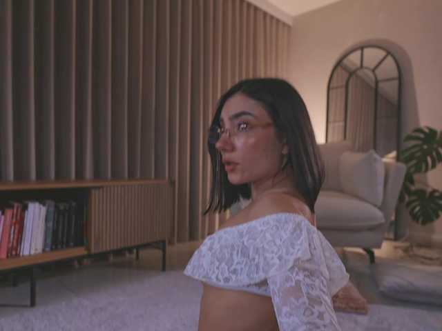 AmyArmstrong live cam on BongaCams