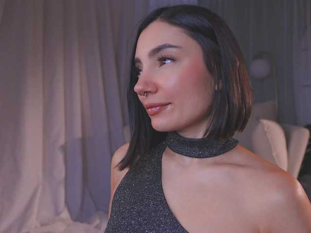 AmyArmstrong live cam
