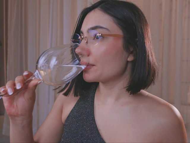 AmyArmstrong live cam on BongaCams