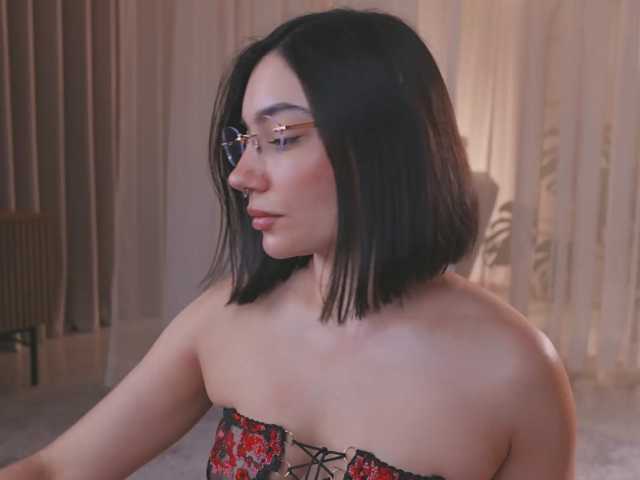 AmyArmstrong live cam on BongaCams