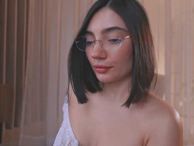 AmyArmstrong live cam on BongaCams