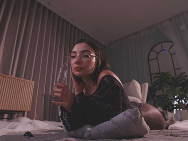 AmyArmstrong live cam on BongaCams