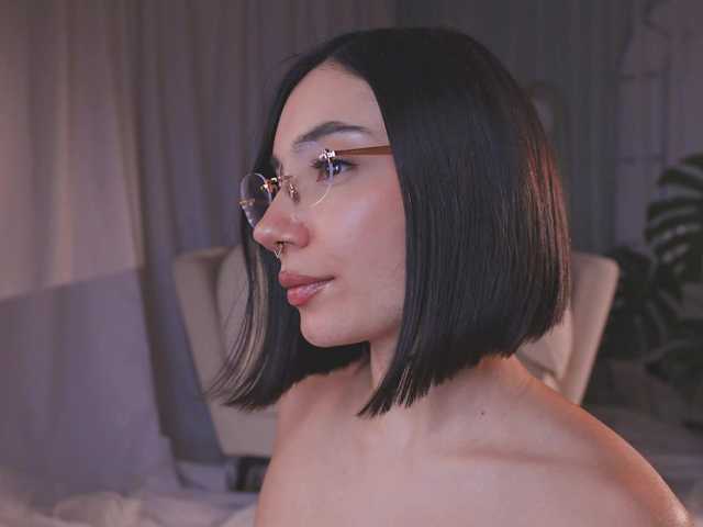 AmyArmstrong live cam on BongaCams