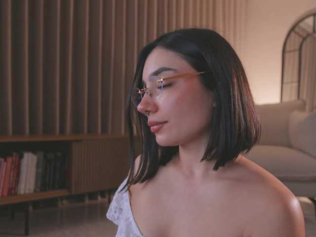 AmyArmstrong live cam on BongaCams