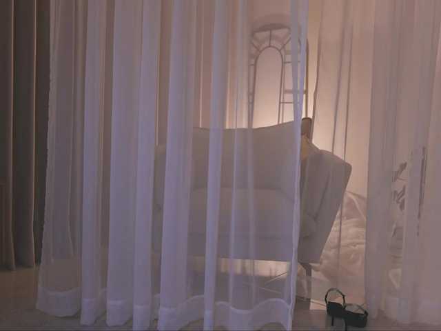 AmyArmstrong live cam on BongaCams