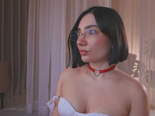 AmyArmstrong live cam on BongaCams