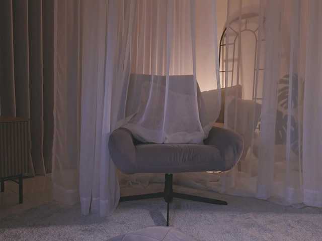 AmyArmstrong live cam on BongaCams