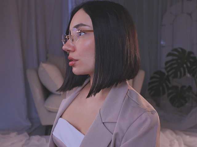 AmyArmstrong live cam on BongaCams