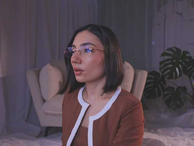 AmyArmstrong live cam on BongaCams
