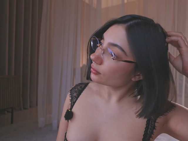 AmyArmstrong live cam on BongaCams
