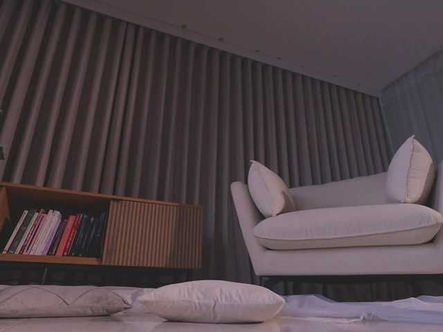 AmyArmstrong live cam on BongaCams