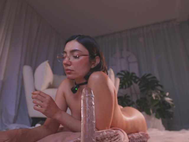 AmyArmstrong live cam on BongaCams