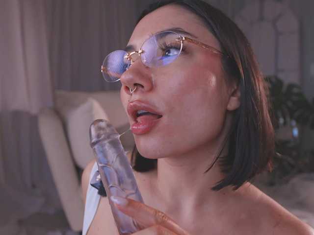 AmyArmstrong live cam on BongaCams