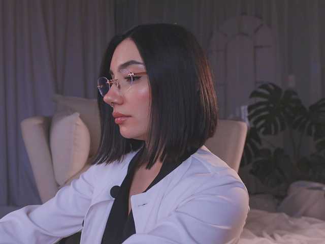 AmyArmstrong live cam on BongaCams