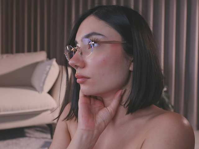 AmyArmstrong live cam on BongaCams