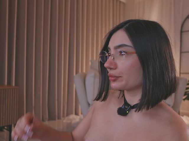 AmyArmstrong live cam on BongaCams