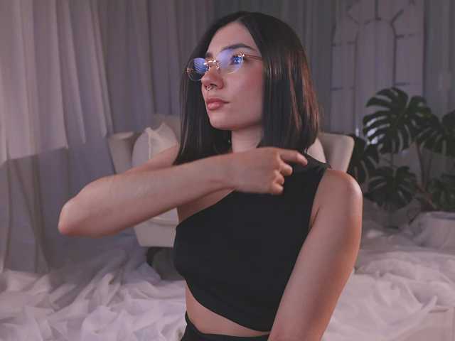 AmyArmstrong live cam on BongaCams