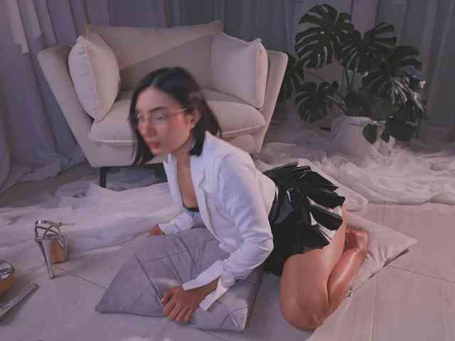 Modelo: AmyArmstrong