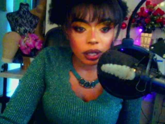 Model: Lilianjackson