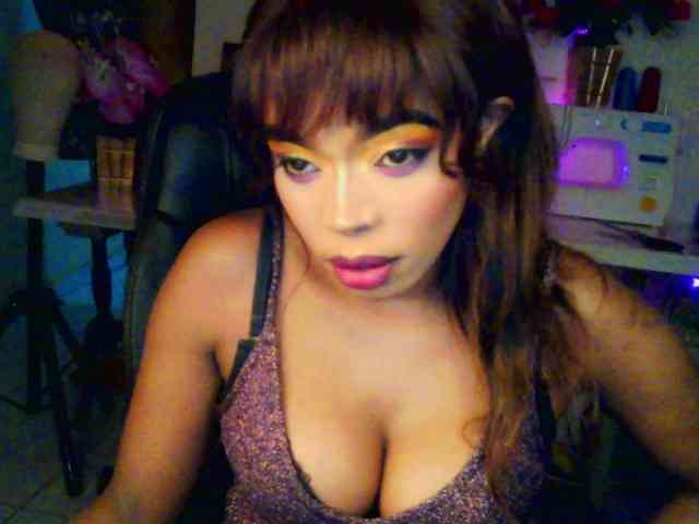 Lilianjackson Live Webcam on BongaCams