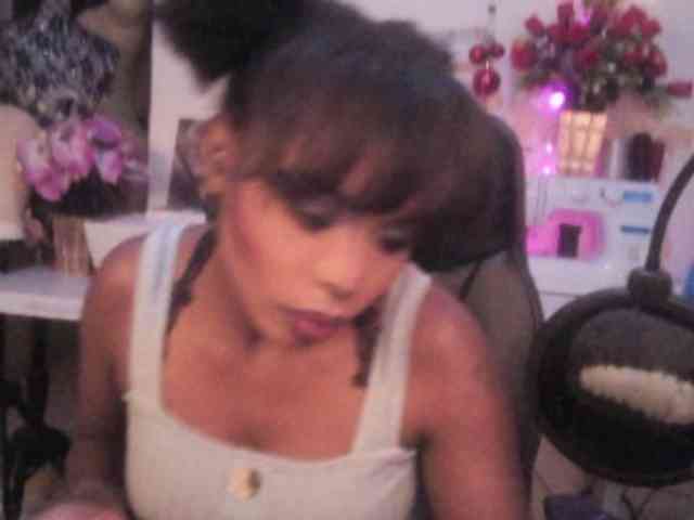 Model: Lilianjackson
