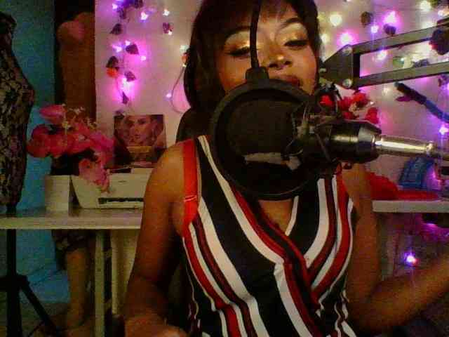 Model: Lilianjackson