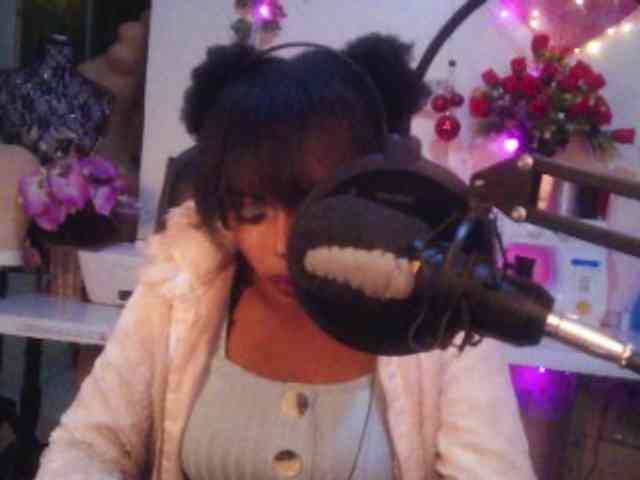 Model: Lilianjackson