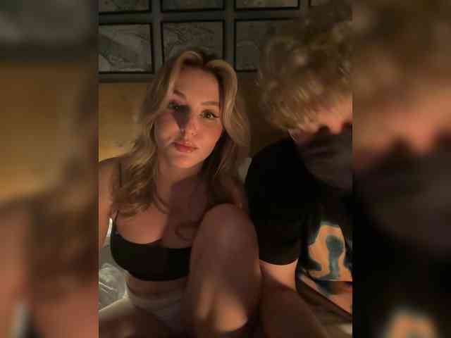 LoVvVit Sex Cam Show