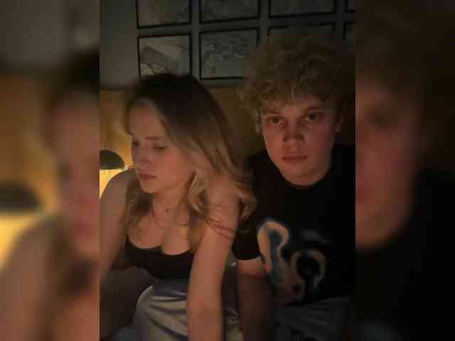 LoVvVit Sex Cam Show