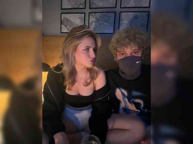 LoVvVit Sex Cam Show