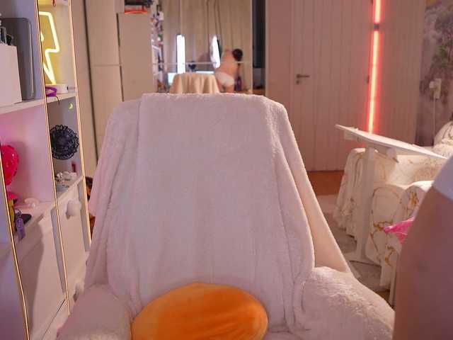 CissyGlitter live cam on BongaCams