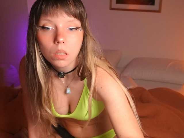 AyraLust live cam on BongaCams