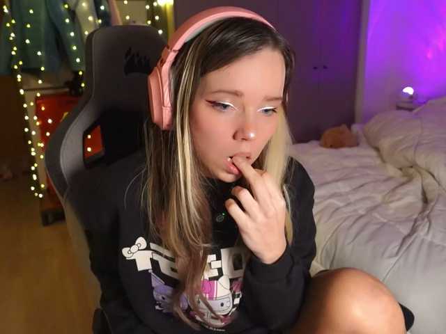 AyraLust live cam on BongaCams