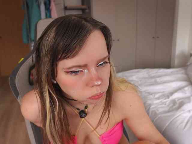 AyraLust webcam