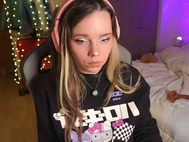 AyraLust webcam