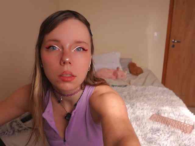 AyraLust webcam
