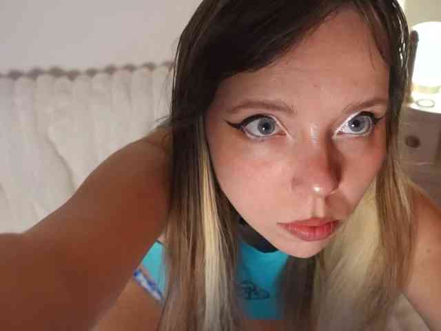 AyraLust webcam