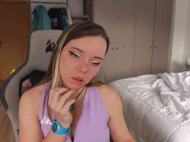 AyraLust webcam