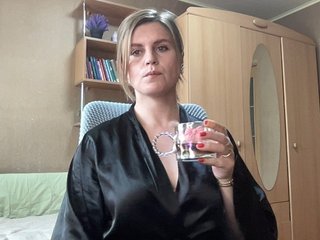 AnitaGlamorX