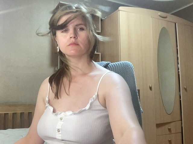 AnitaGlamorX
