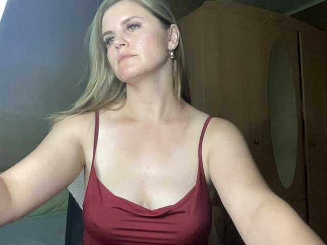AnitaGlamorX